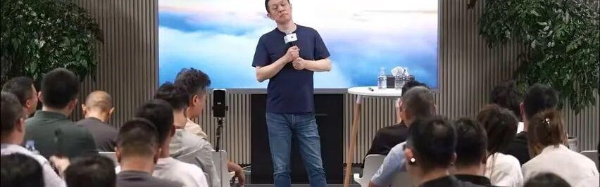 李斌遭老车主怒怼5分钟！五大灵魂拷问直戳蔚来痛点